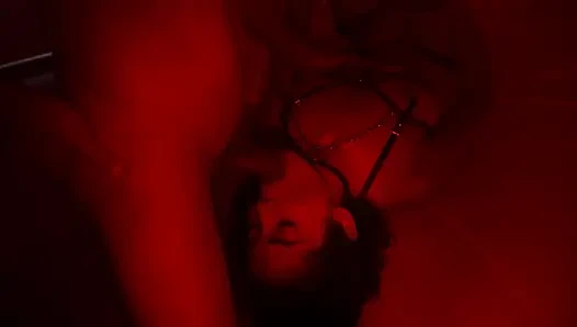 Eşim İşteyken Sevgilimle Kırmızı Odada