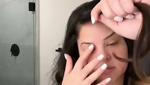 Dani Valentina ile canlı yayın