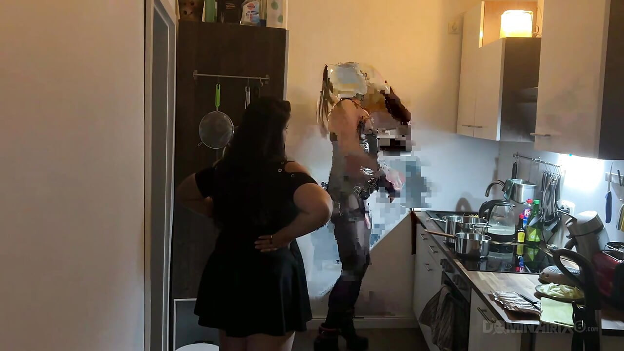 Kitchen Fetish Squirting Madness - Mature Sluts Drenched Everywhere