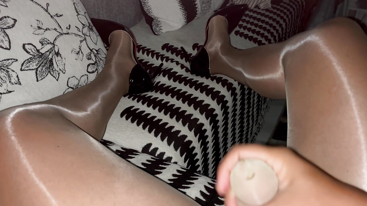 That PANTYHOSE feeling