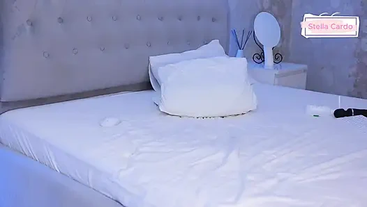 Stella Cardo Squirted