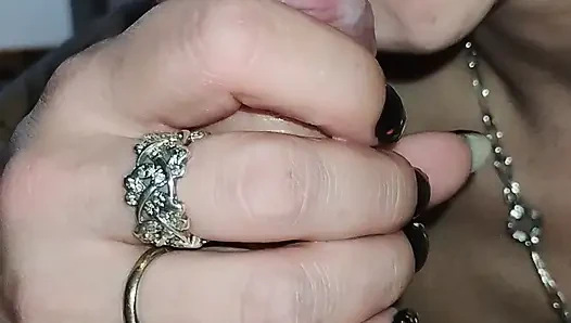 En iyi oral seks. Ağzıma bolca boşalıyorum.