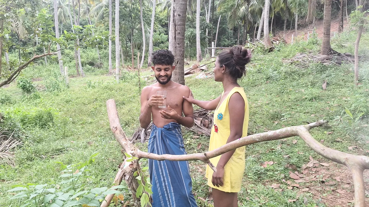 My STEP SISTER Caught Me Jerking Off – wanted To Help Me Finish