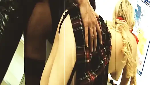 Adegan grup seks 1_bdsm bareng cewek semok rambut pirang dan rambut cokelat sampai dicrot di dalam