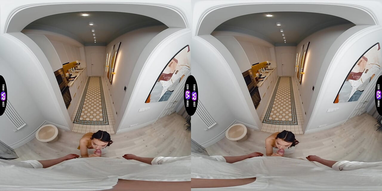 Ashly Rabbit在早上提供热辣的而不是早餐 - Teenmegaworld