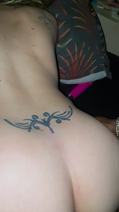 Nächtlicher Doggy macht mich heiß