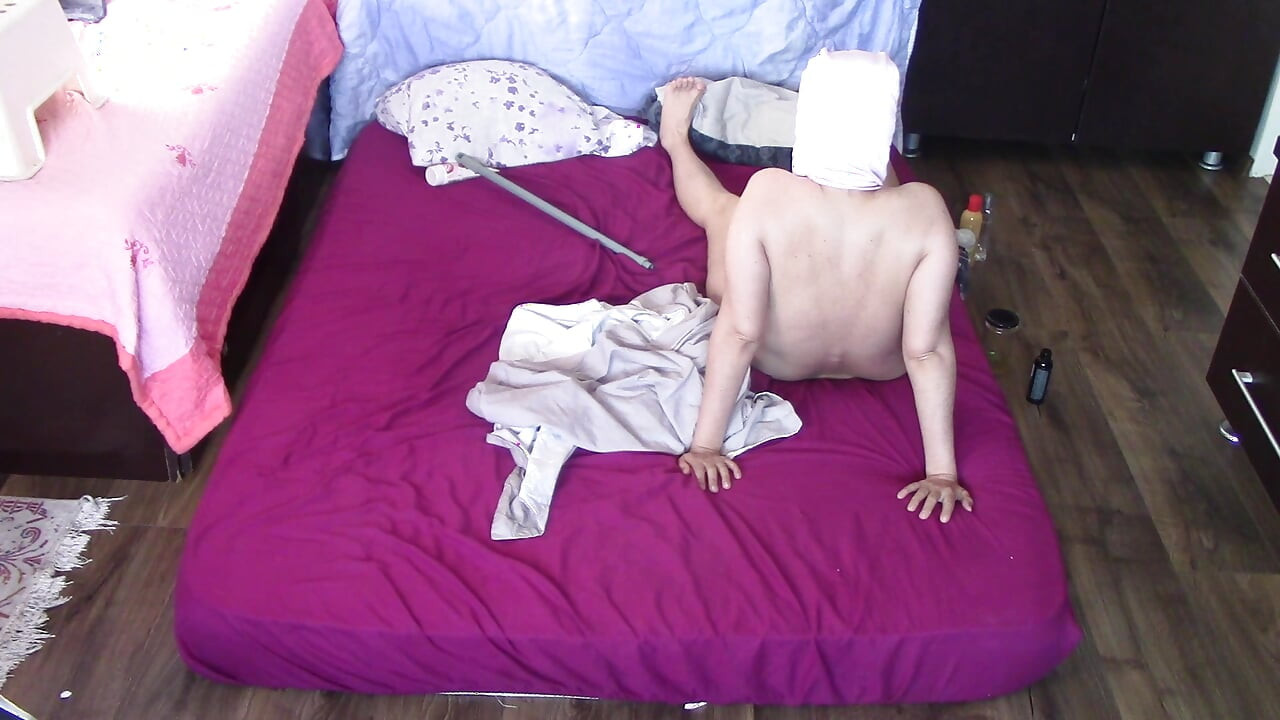 Seksi Bir Çiftin Vücuda Yağ Ile Şehvetli Masajı.