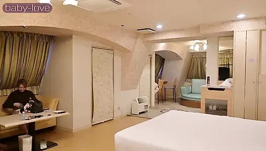 Sansürsüz kız Esthetician: kirli servis her damlayı boşaltıyor ve sonra dölleniyor