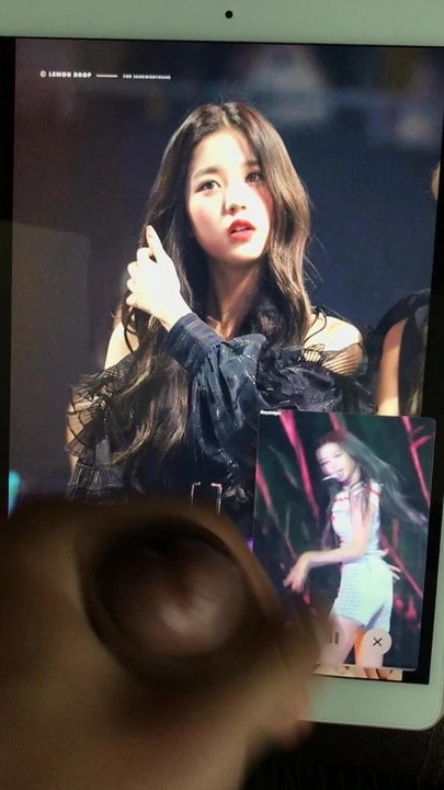 Can not stop fapping to Wonyoung