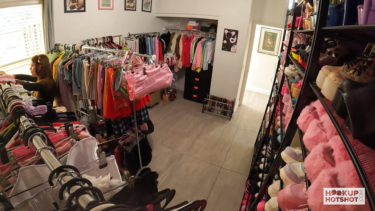 エガーキューティーパイ ジュニパーレンがネード・ナスティのハードコアセックスに夢中!