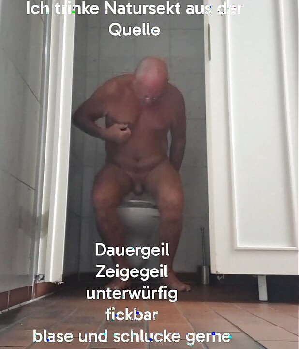 Naked and playable in the public toilet