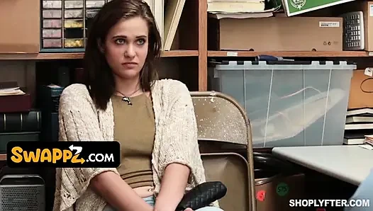 Shoplifting Stepdaughter Peyton Robbie And Her Mom Sheena Work Out A Deal With The Officer