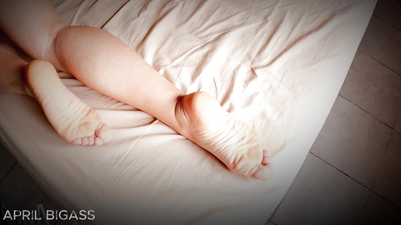Abril - gran culo intenso en primer plano - parte 1