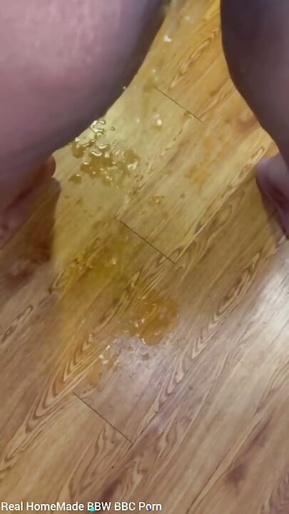 Η καλύτερη συλλογή BBW Standing Pissing