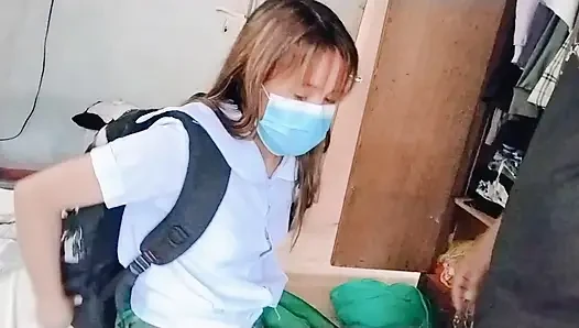 19 yaşındaki öğrenci bekaret tabosunu vermeye karar verdi