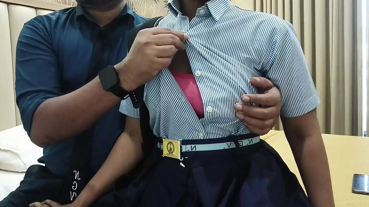 Tusion Techer Ne酒店我 Lekar 女大学生 Ko Ache Se Choda