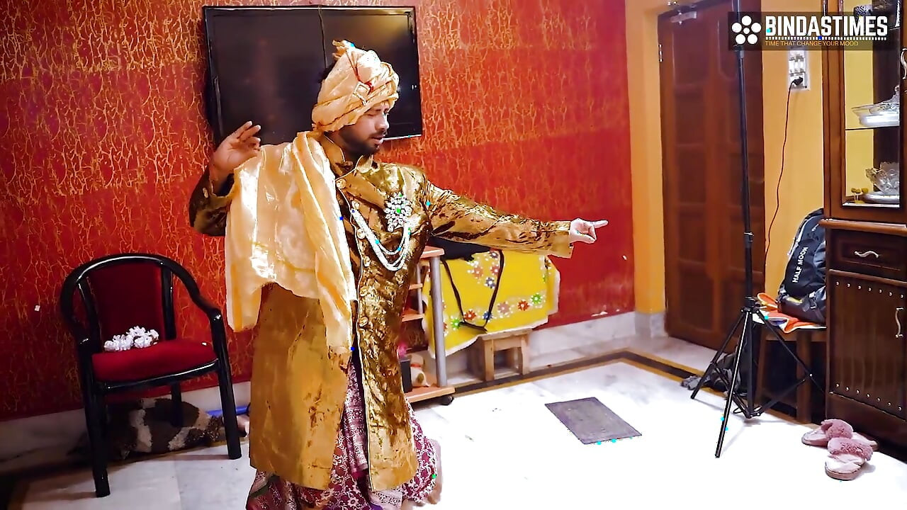 Classic dancer fucks his lovely wife after teaching her some classical moves hindi audio