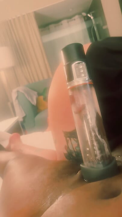 抽插，啪，吮吸，啪，按这个顺序。