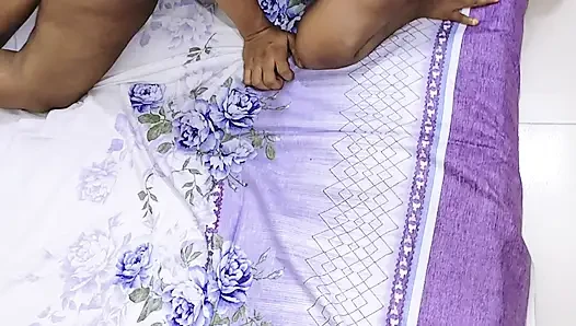 Doggy stylme Deshi Bhabhi ko cudai kiya us time ki video.