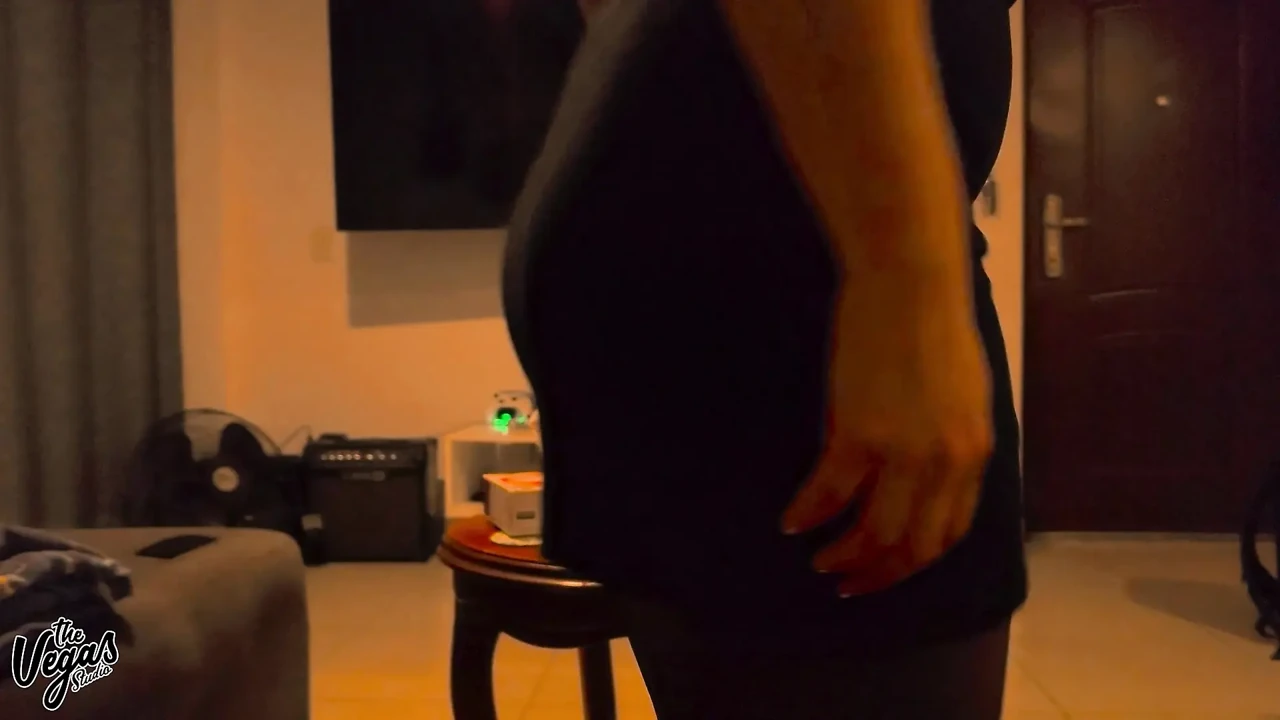 Post-burlesque Passion Fuck: Dress up Tease, Sloppy Blowjob, Rough Doggy, Pillow Missionary Orgasm & Condom Creampie