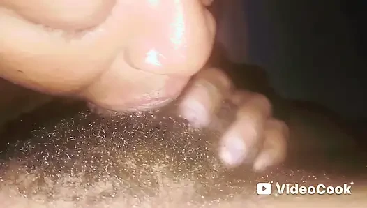 Сучка насухо сосет хуй!