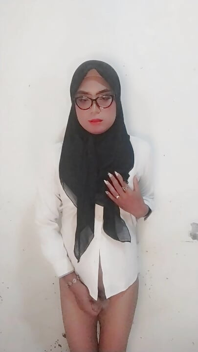 Hijab lerares wil in je mond klaarkomen