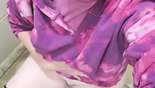 Benzin istasyonunda işerken bana katıl