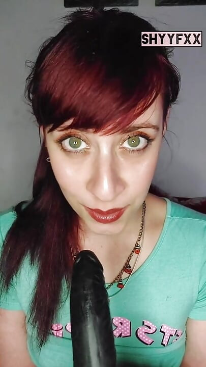 Shyyfxx Fucked My Personal Trainer After Working Out Hard and Sweating! Roleplay