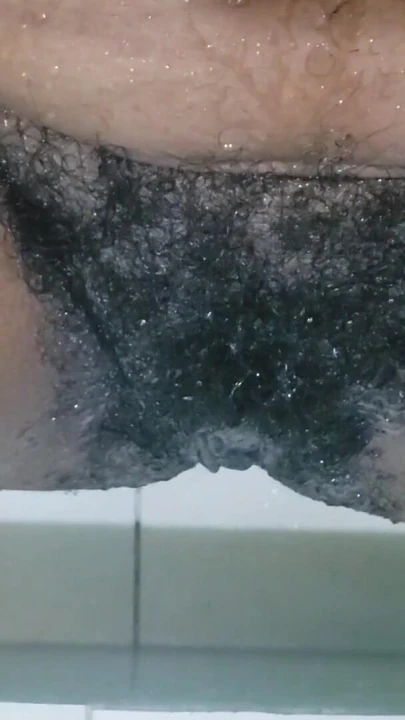 PART 2 : I felt so excited, I would have loved to have had an endless orgasm in the shower. | Clip 1