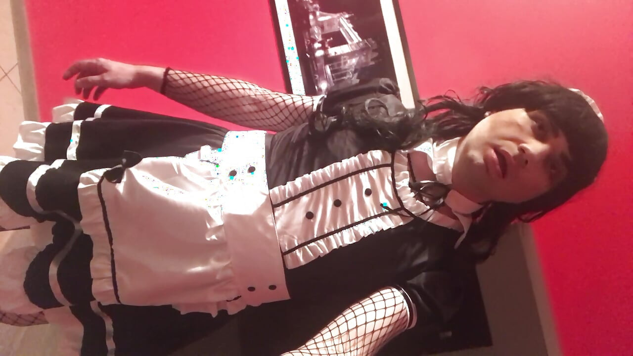 Rosyjska maminsynek pokojówka prezentacja