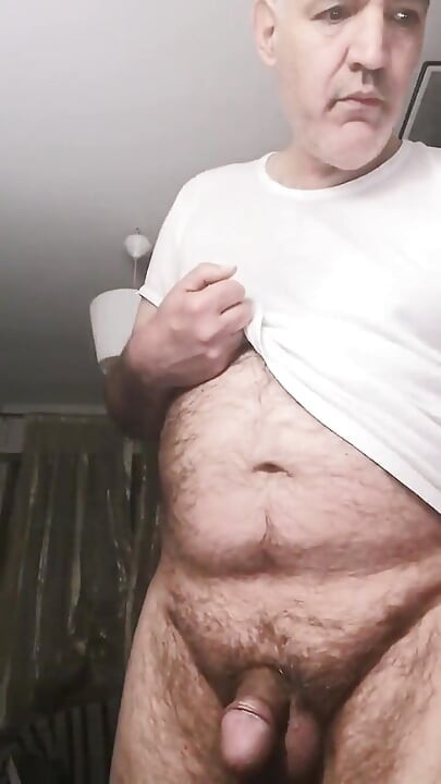 Online-Pornoshow am italienischen Morgen!
