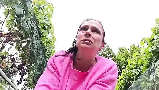 Fierce fuck in the vineyards