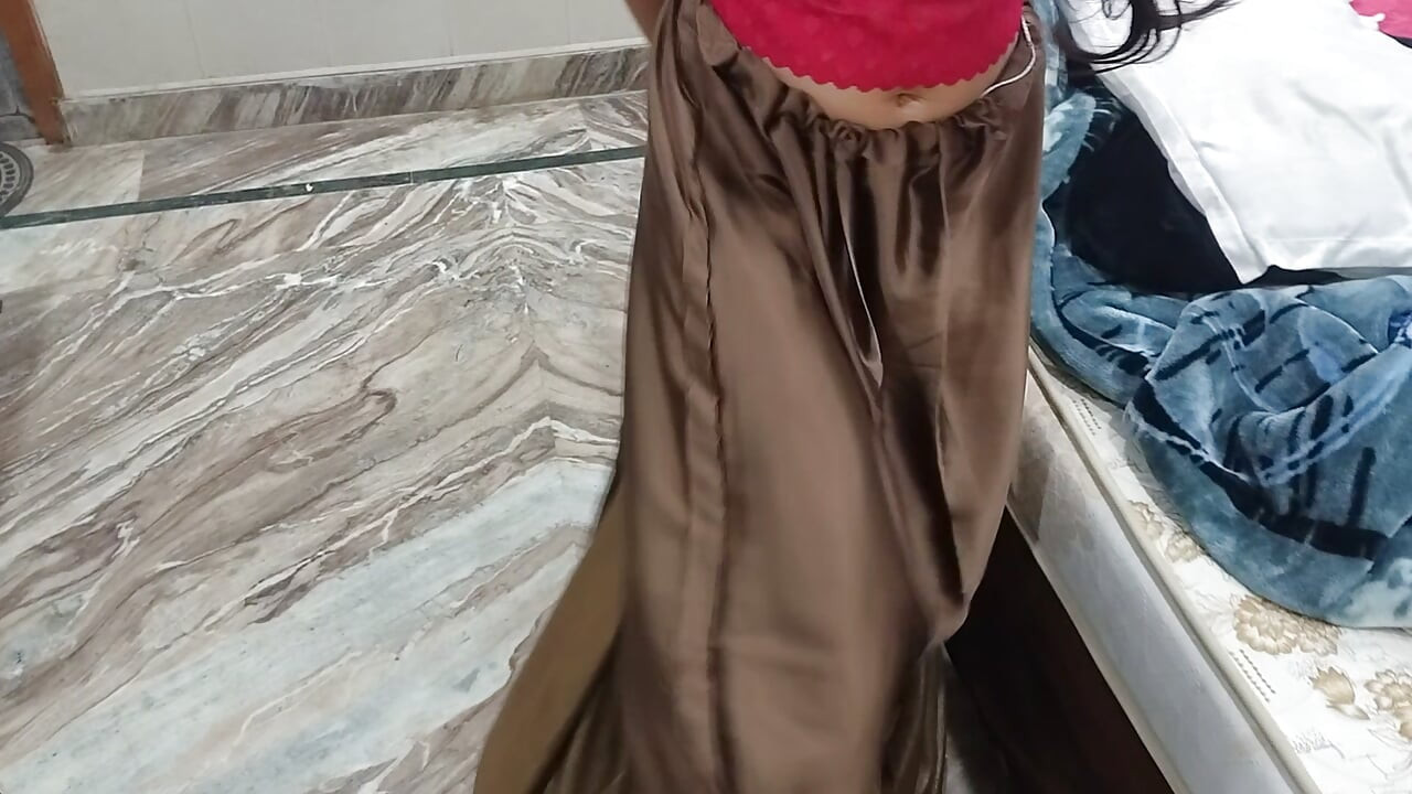 Drăguța cumnată a dat plăcerea cumnatei ei în audio hindi, porno, XXX, Xvideos, MMS