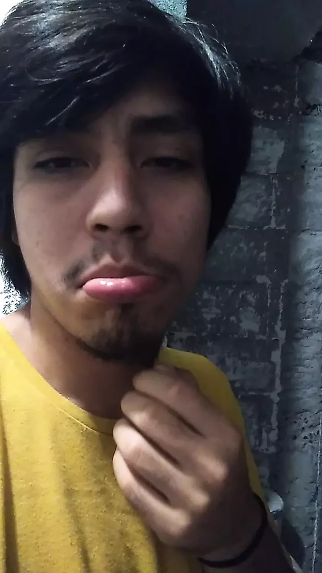I Entertain You with My Cock