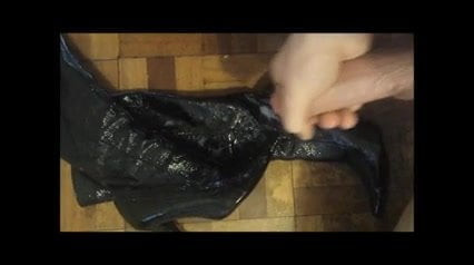 Cum on K's slut boots