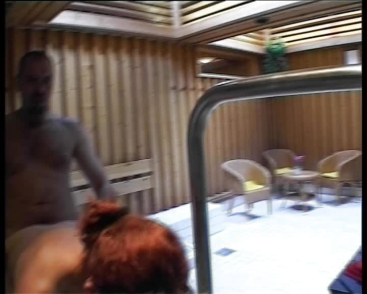 Di Balik Pintu Jerman Kacau Dengan Rajin - Film Lengkap