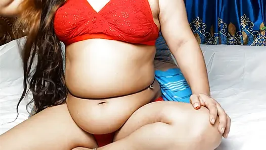 Bangladeschische schöne hausfrau geheimer sex - dorftante mit großen möpsen