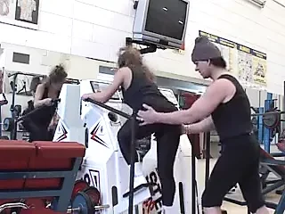 mature get assfucked by her trainer in gym anal troia