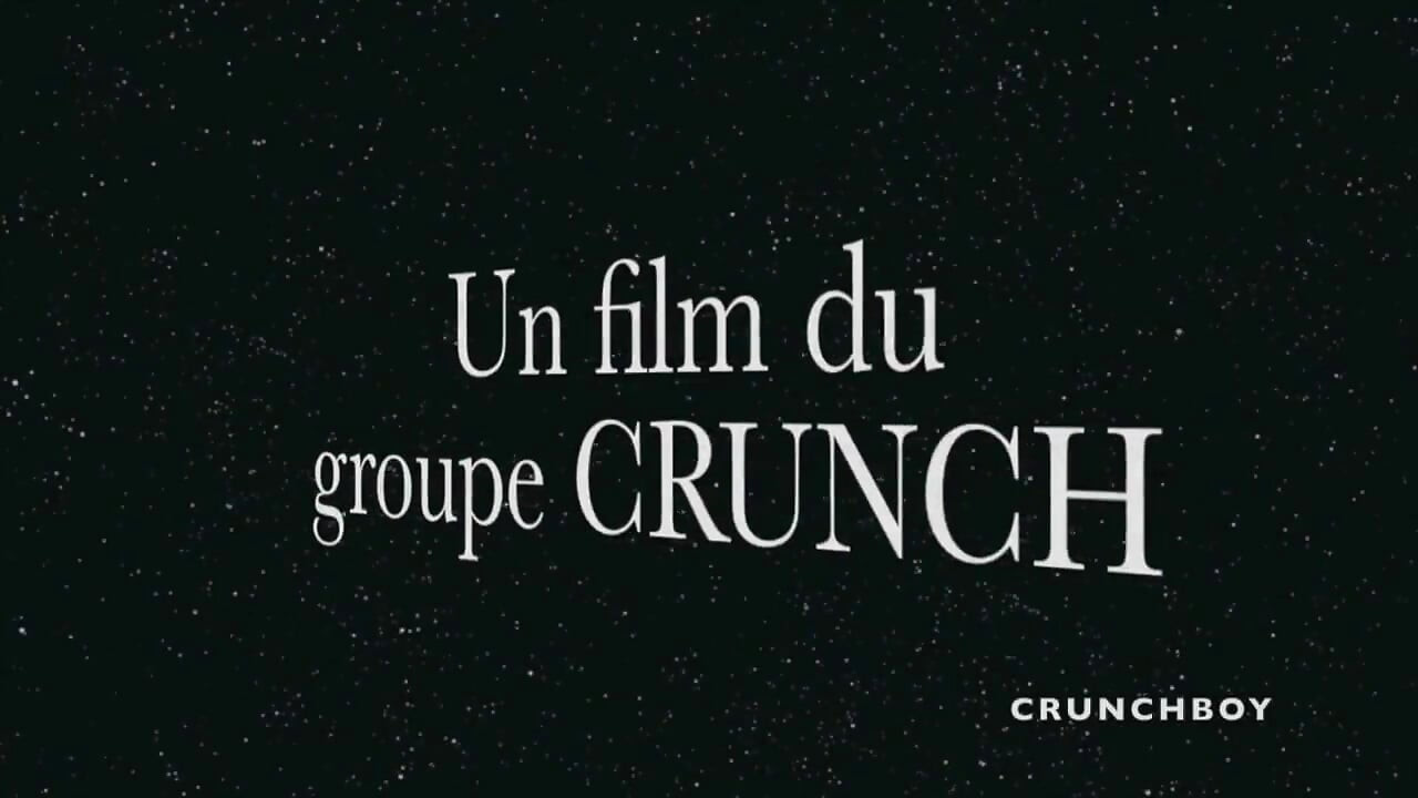 Jimy dikongkek oleh kawannya di luar rumah