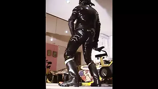 ROxInHeavyRubber