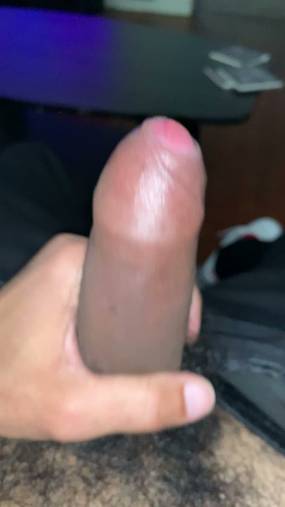 Do you like my hairy, fart-releasing cock