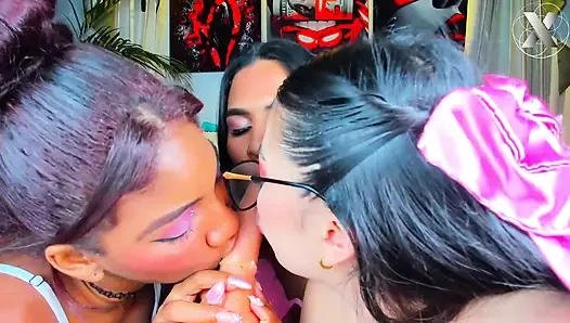 69 Extreme Duel of Tongues on Swollen Clitorises - Who Runs First
