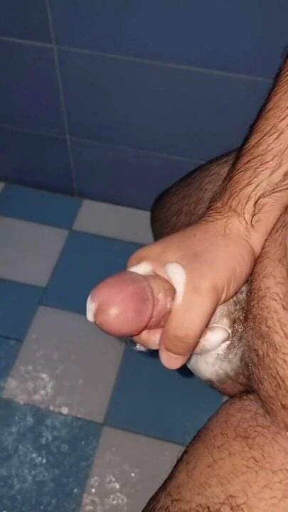Morning Shower Jerkoff