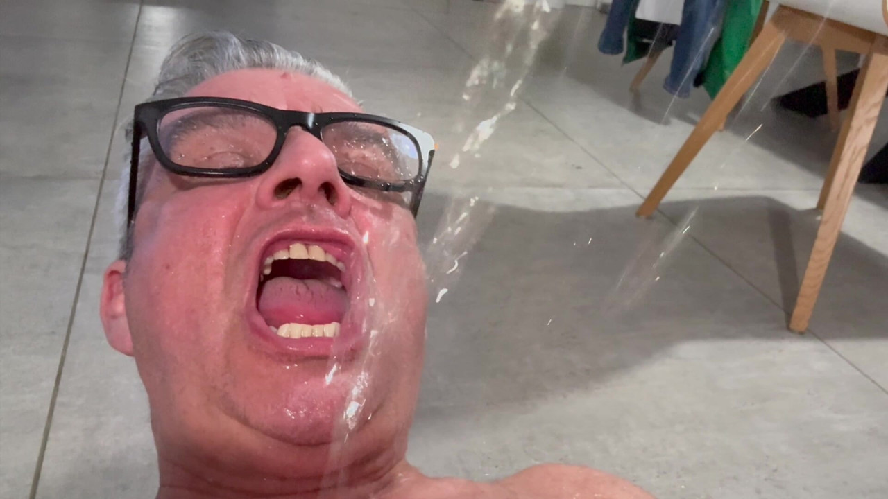 Κατάπιε το κατούρημα μου 22