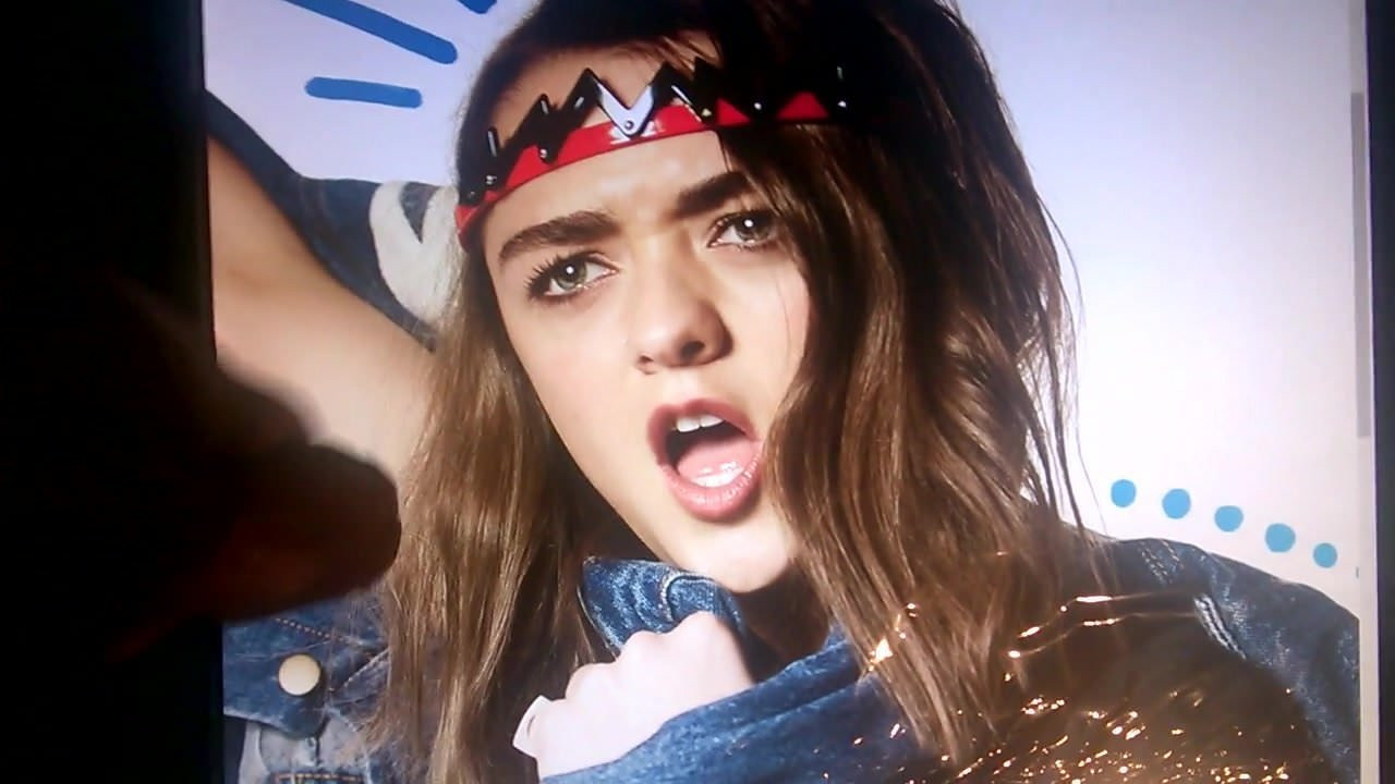 Maisie Williams Tribute