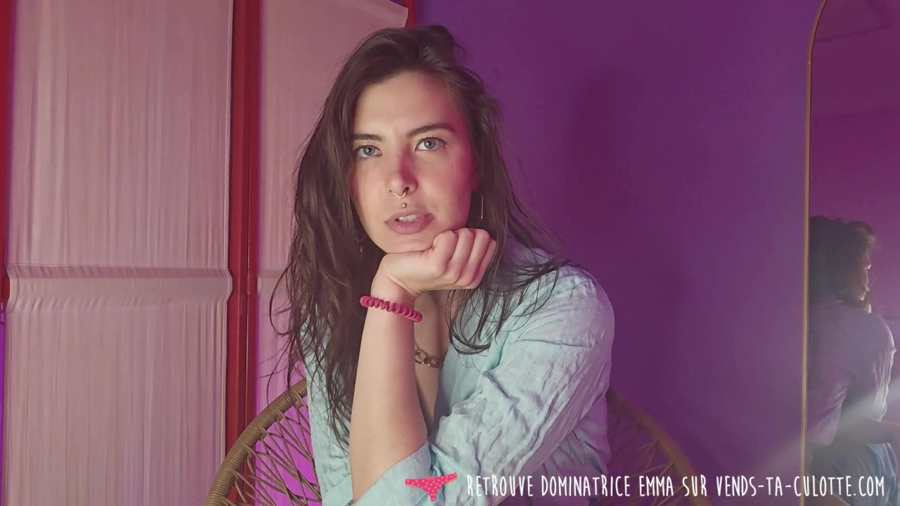 Vends-ta-culottes - 你遇到了你的新邻居，他是一个想要被干的大淫娃