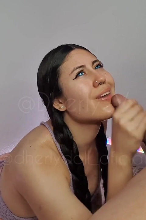 I Piss in Her Mouth and Then I Cum, She Swallows It All!