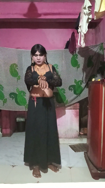 Madhuri Bhabhi | Clip 1