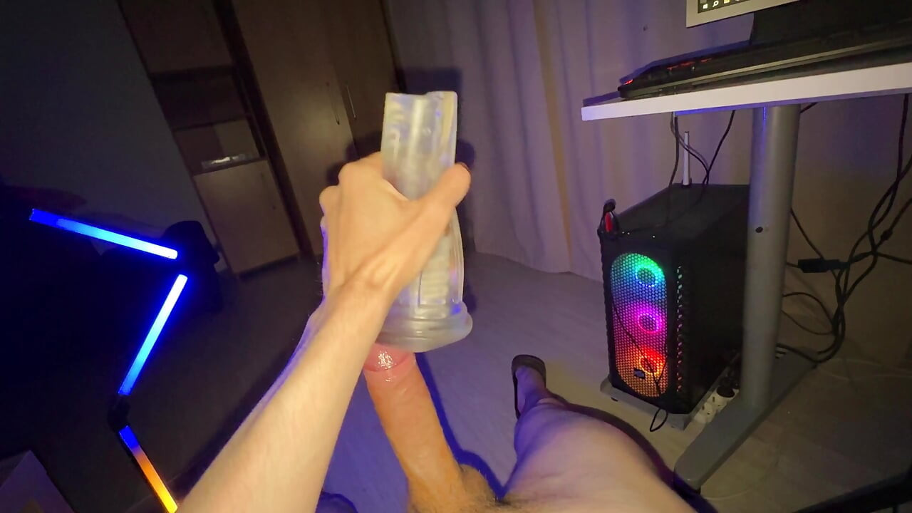 Malo zabave između kaše sperme