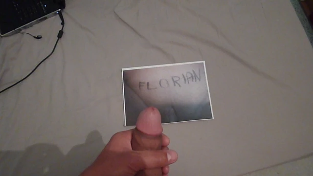 Tribute pour une salope fan de ma voix version francaise